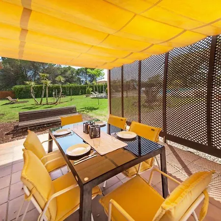 Casa Rustica Con Piscina En Girona *