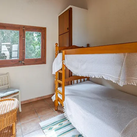 度假居 Casa Rustica Con Piscina En Girona *