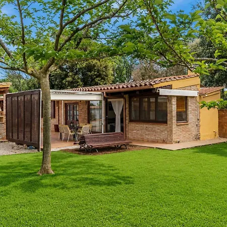 Casa Rustica Con Piscina En Girona *